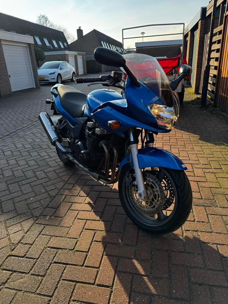 Kawasaki ZR-7S uit 2002 - Betrouwbare Toermotor, Motoren, Particulier, 4 cilinders, Toermotor