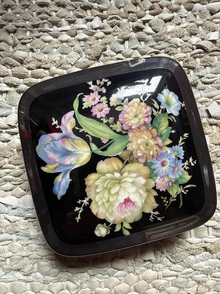 Vintage Rosenthal Schaaltje met bloemmotief, Ophalen of Verzenden, Gebruikt