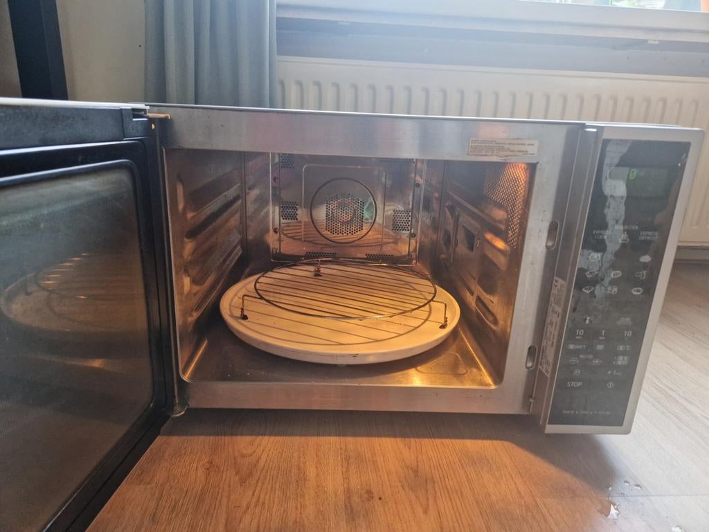 Combi oven magnetron Sharp R-969(IN)-A defect, Ophalen, Combimagnetron, Hete lucht, Draaiplateau