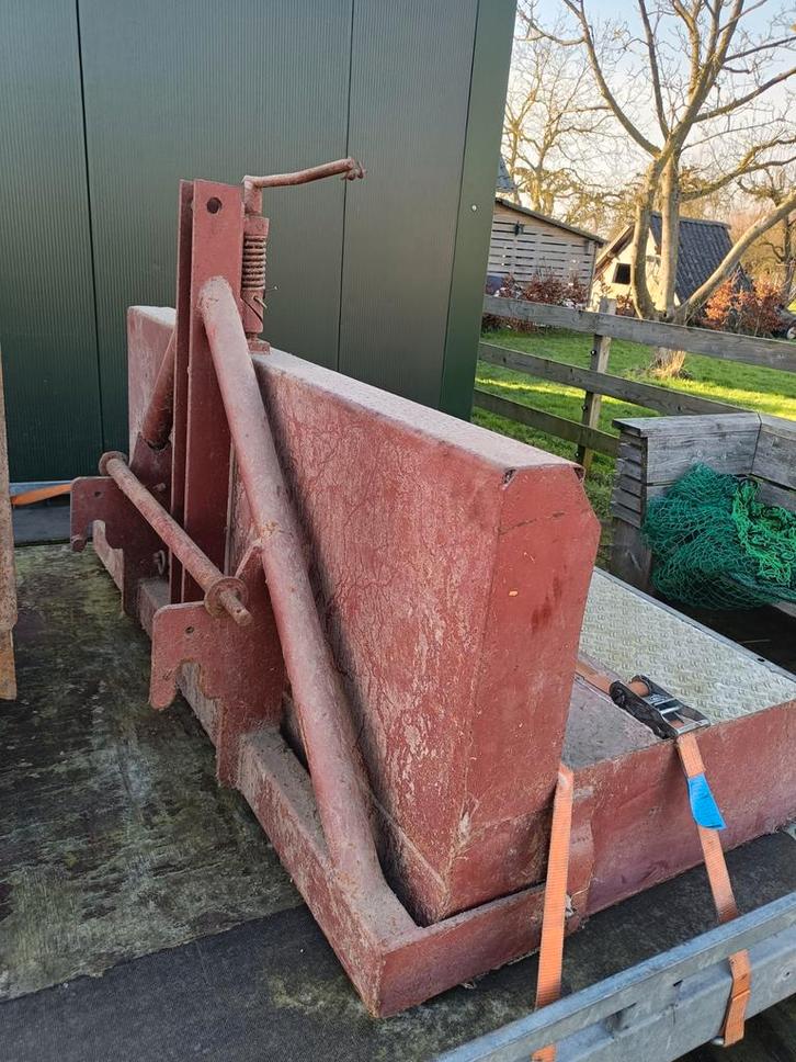 Trekker bak / grondbak    Hefmast, Zakelijke goederen, Agrarisch | Werktuigen, Ophalen of Verzenden