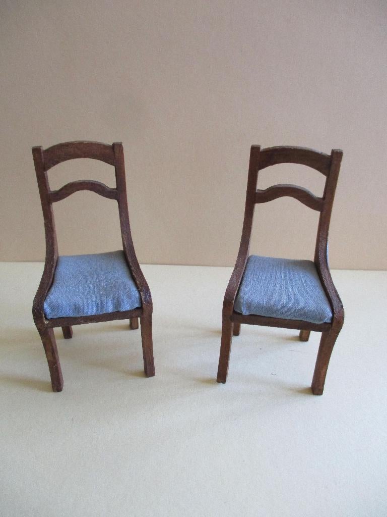 poppenhuis twee stoeltjes Mini Mundus, Ophalen of Verzenden, Gebruikt, Decoratie