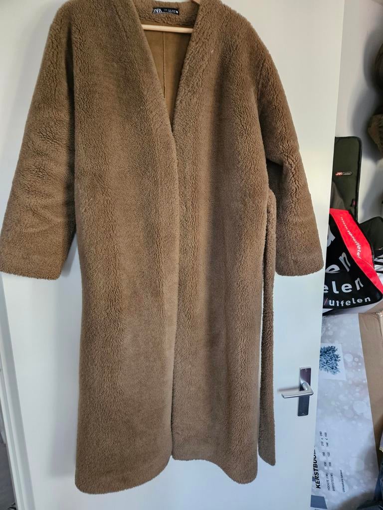 Lange jas van zara soort teddy, Ophalen, Zo goed als nieuw, Maat 38/40 (M), Beige
