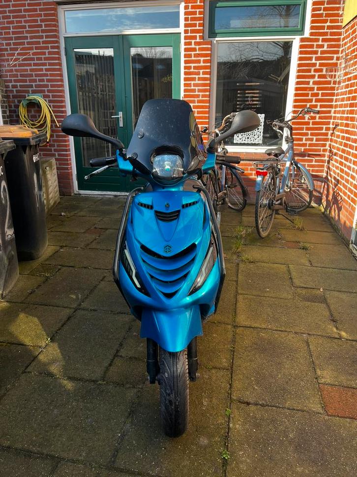 Piaggio Zip 80cc brom, Fietsen en Brommers, Scooters | Piaggio, Gebruikt, Zip, Maximaal 45 km/u, Benzine, Ophalen