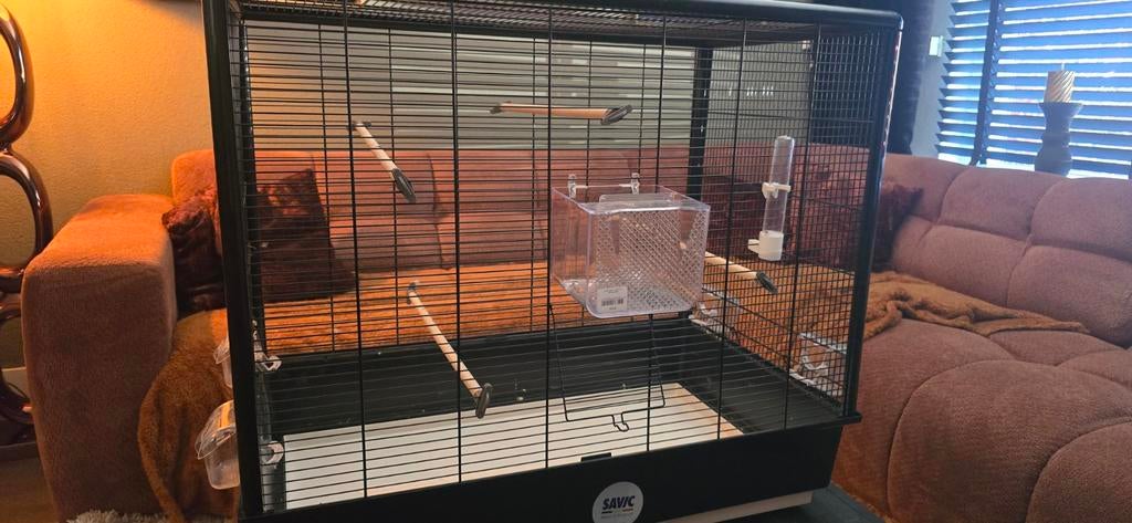 Vogelkooi in zeer nette staat, Dieren en Toebehoren, Vogels | Hokken en Kooien, Ophalen, Zo goed als nieuw, Metaal, Vogelkooi