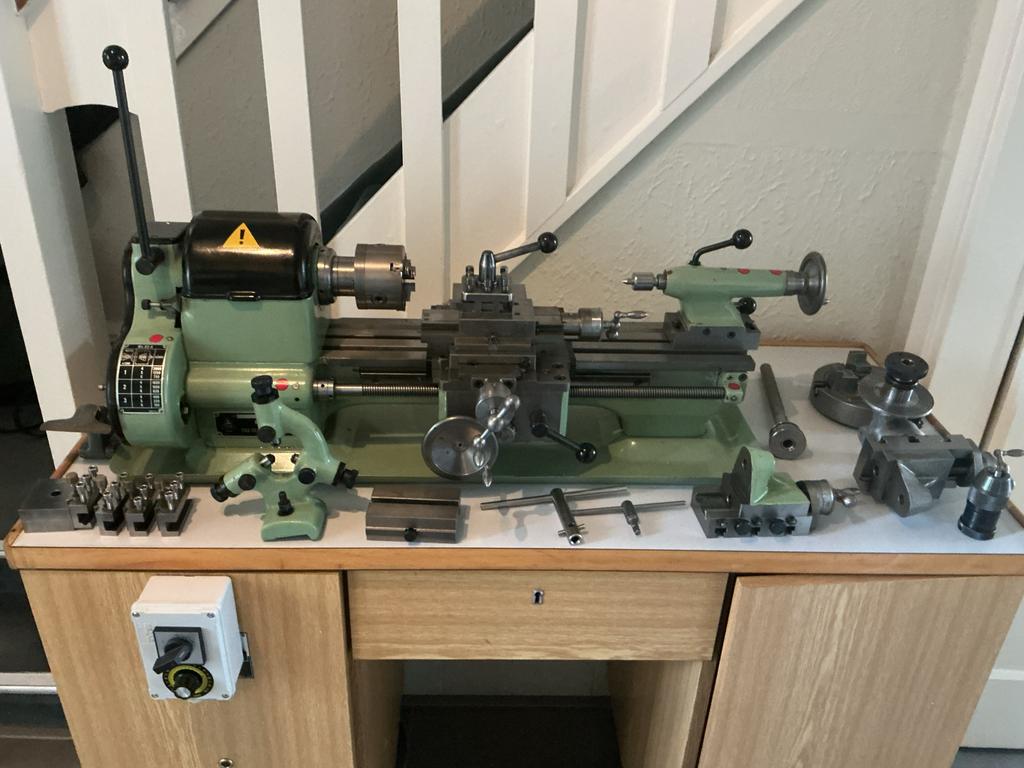 Draaibank TOS MN80a, Ophalen, Gebruikt, Metaaldraaibank, Minder dan 500 mm