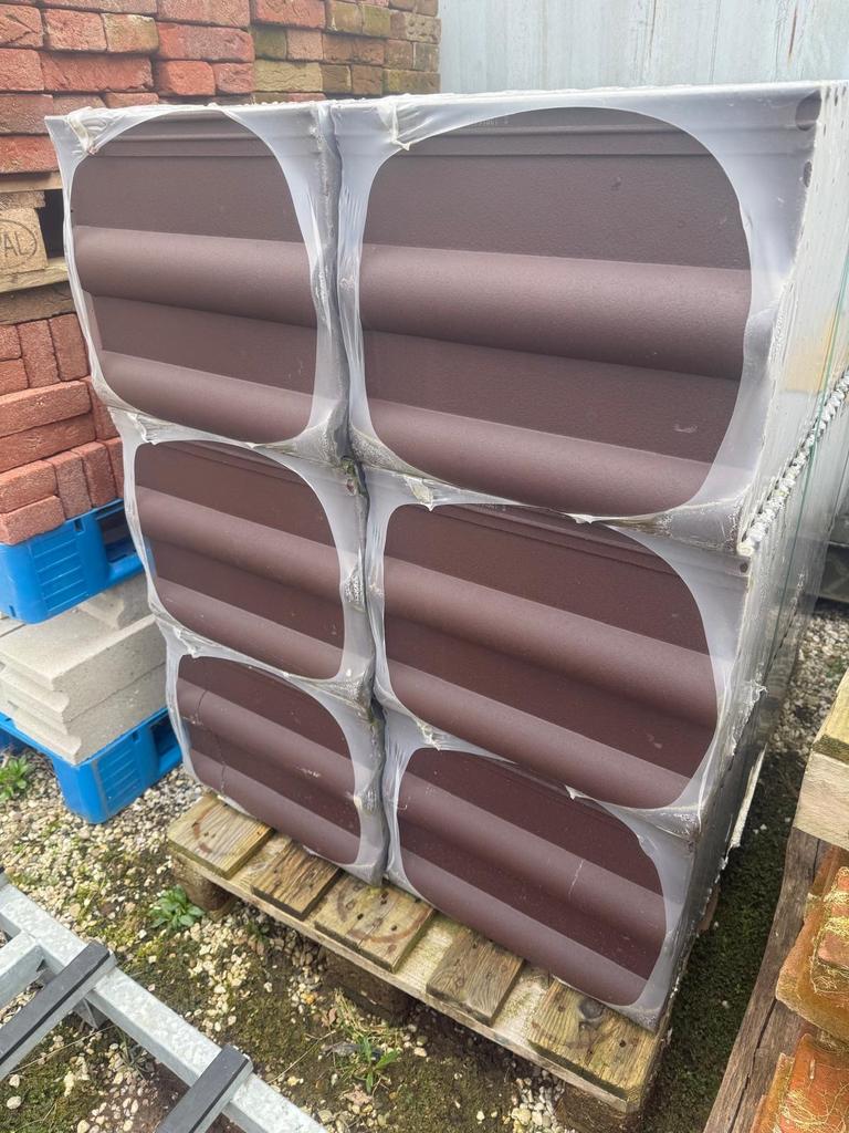 Nieuwe en gebruikte dakpannen - Diverse kleuren en types, Ophalen, Gebruikt, 15 m² of meer, Dakpannen