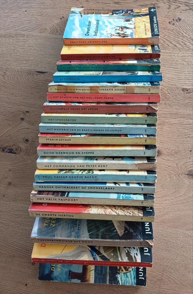 19 Junior boeken, N.V. Uitgeverij DE VERKENNER, Ophalen of Verzenden