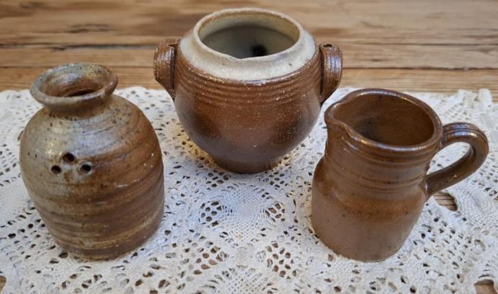 Mini Frans brocante gres, geurflesje, potje, kannetje, Ophalen of Verzenden