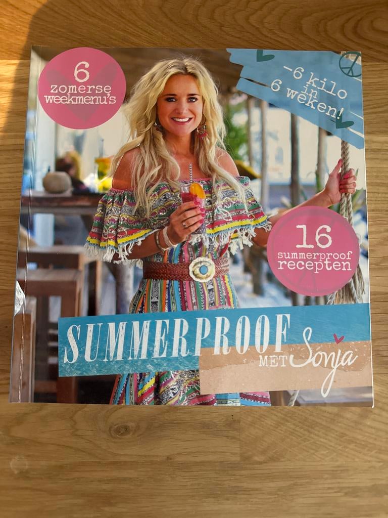 Sonja Bakker - Summerproof met Sonja, Boeken, Kookboeken, Zo goed als nieuw, Ophalen of Verzenden