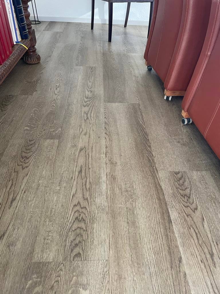 Belakos The Rigit Wood 55 PVC click vloer - 55m² + 6 planken, Huis en Inrichting, Stoffering | Vloerbedekking, Ophalen, Gebruikt