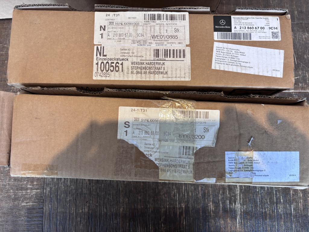 Gordels achter W213 E Klasse a2138606700 a2138606800, Niet ingevuld, Mercedes-Benz, Niet ingevuld, Nieuw