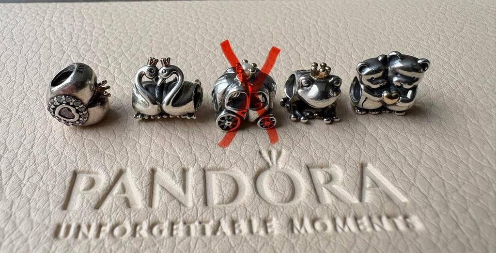 Pandora met 14kt goud bicolor twotone, Pandora, Nieuw, Ophalen of Verzenden, 4 bedels of meer