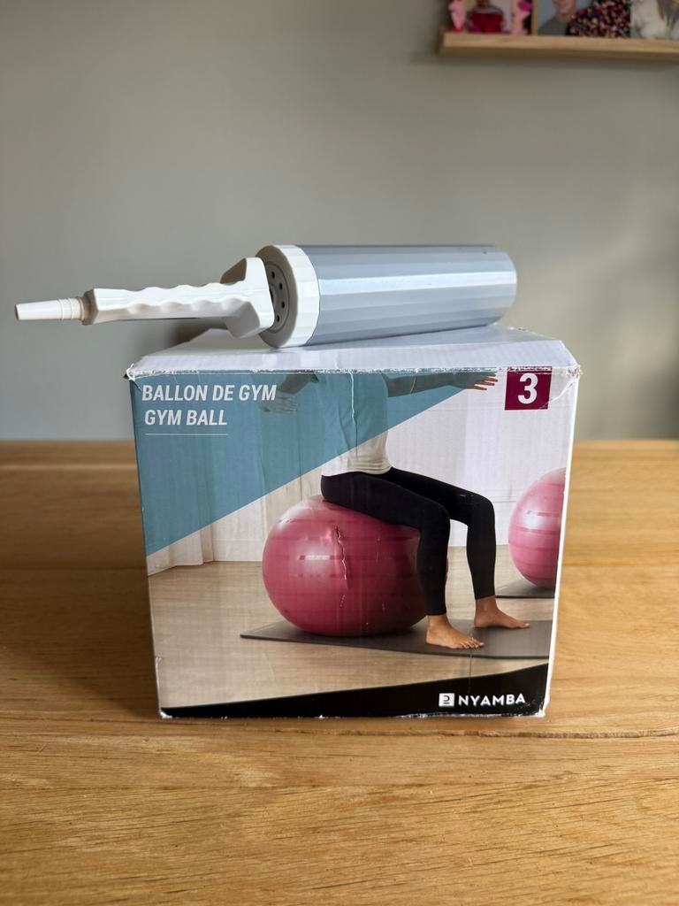 Gym bal / zwangerschapsbal dia 75 cm maat 3, 2 liter of meer, Ophalen of Verzenden, Zo goed als nieuw