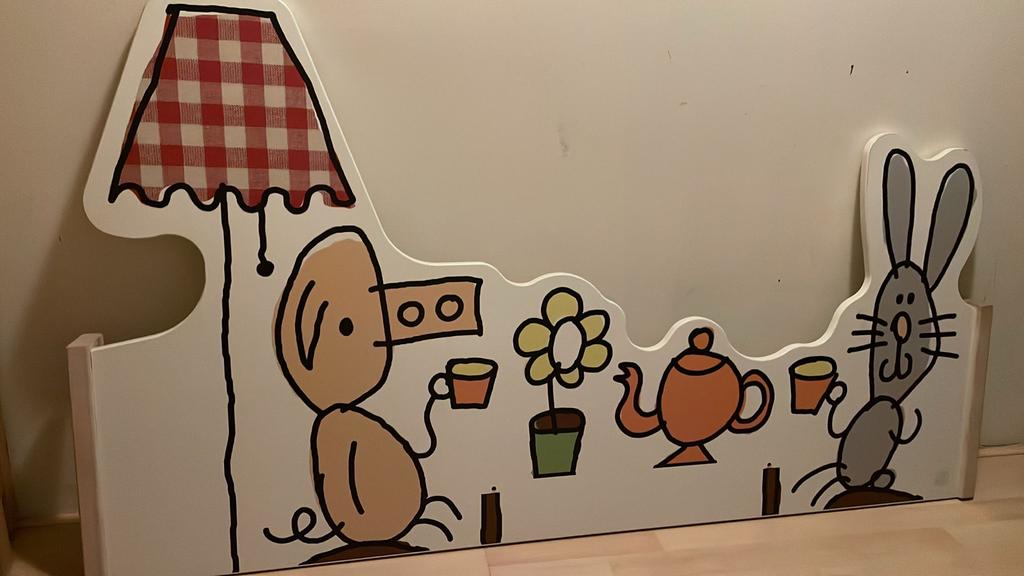 Lifetime kinderbed met onderschuifbed, poefjes en tafeltje, Kinderen en Baby's, Kinderkamer | Bedden, Ophalen, 85 tot 100 cm, Gebruikt