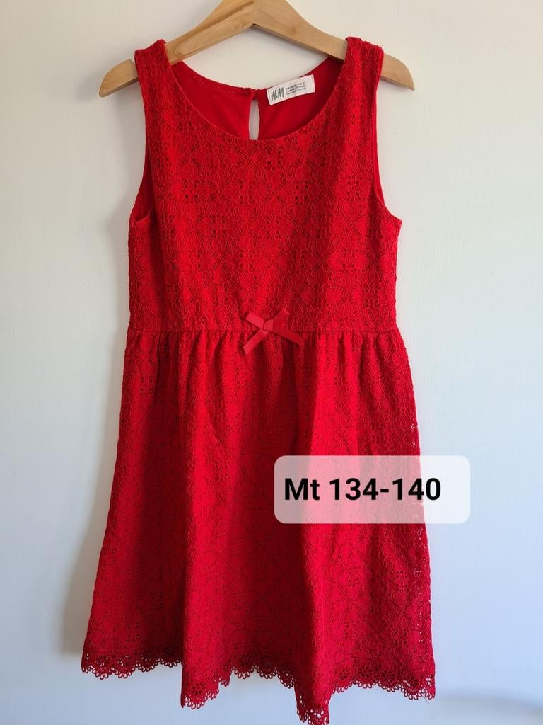 Rood kant jurkje van H&M 
Maat 134-140, Kinderen en Baby's, Kinderkleding | Maat 134, Meisje, H&M, Ophalen of Verzenden, Zo goed als nieuw