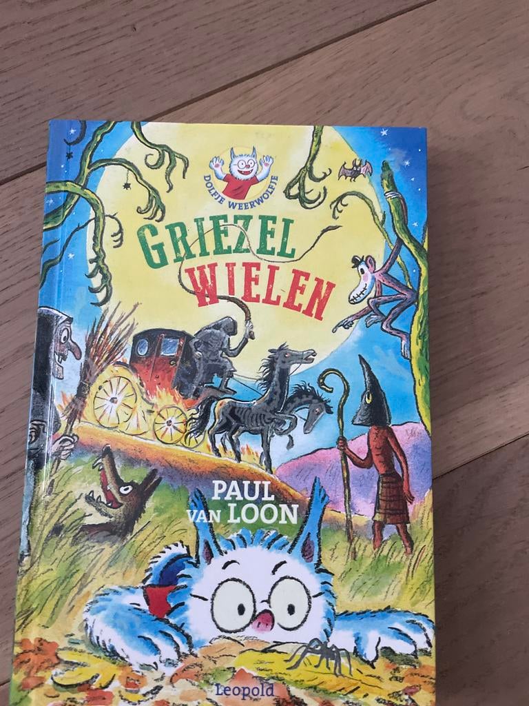 Dolfje Weerwolfje: Griezelwielen - Paul van Loon, Ophalen of Verzenden, Gelezen, Fictie algemeen