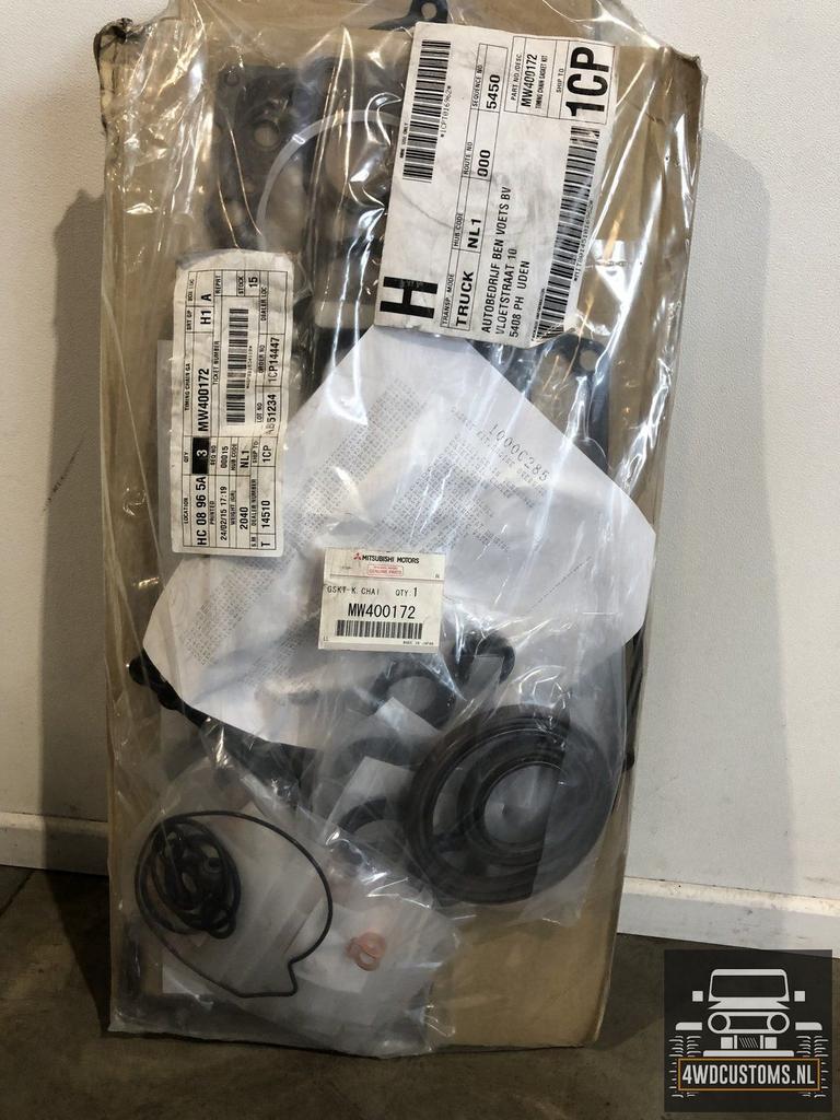 Motor koppakking set Mitsubishi Pajero 3200 DiD 2006-2015 MW, Gebruikt, -, -, Ophalen of Verzenden