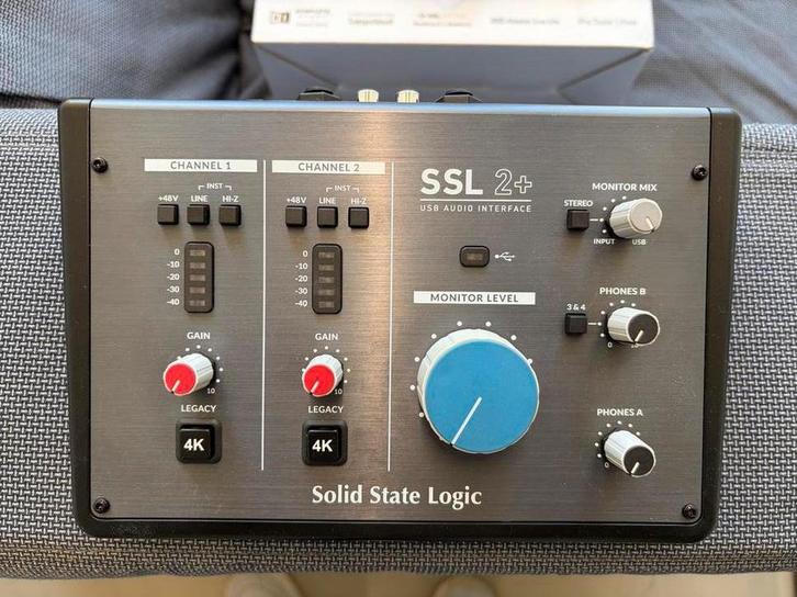 SSL 2+ USB-C Audio Interface - Nieuwstaat, Muziek en Instrumenten, Microfoons, Zo goed als nieuw, Overige typen, Ophalen of Verzenden