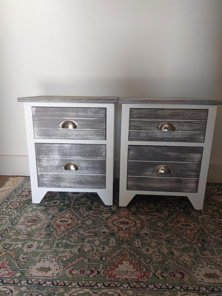 2 houten nachtkastjes, Ophalen, Gebruikt, Minder dan 45 cm, Minder dan 55 cm