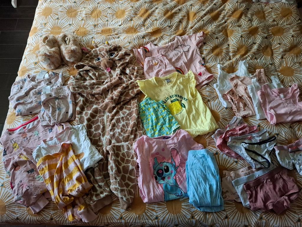 Kledingpakket meisje 110 116, Kinderen en Baby's, Ophalen, Gebruikt, Maat 110