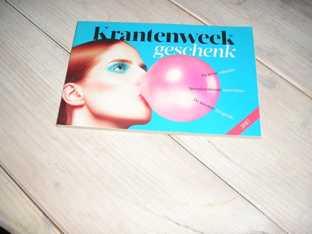 Krantenweekgeschenk 2017, Ophalen of Verzenden, Gelezen