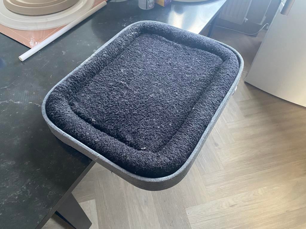 Ebi Kyo Vensterbankmand Katten, Ophalen, Zo goed als nieuw