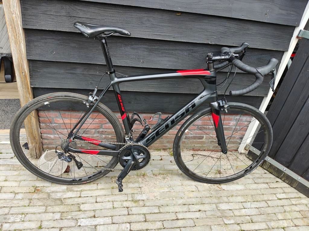 Sensa Giulia G2 racefiets Ultegra Di2 carbon frame en wielen, Fietsen en Brommers, Fietsen | Racefietsen, Overige merken, 28 inch