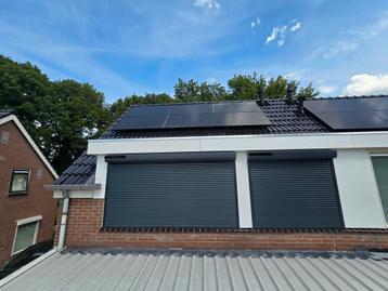 2 x Solar Rolluiken antraciet inclusief afstandbediening. beschikbaar voor biedingen