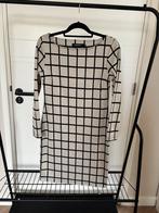 Super leuke jurk van srndpty maat s, Beige, Ophalen of Verzenden, Zo goed als nieuw, Maat 36 (S)