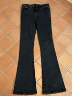 Zwarte Lois Spijkerbroek W31 L34, Kleding | Dames, Ophalen of Verzenden, Zo goed als nieuw, Zwart, W30 - W32 (confectie 38/40)