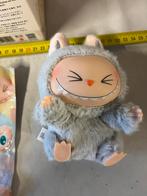 Labubu “have a seat”, Ophalen of Verzenden, Zo goed als nieuw