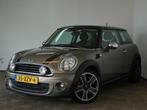 Mini Mini 1.6 One MINIMAL. Bns Nwe APK airco, Voorwielaandrijving, Euro 5, Gebruikt, 4 stoelen