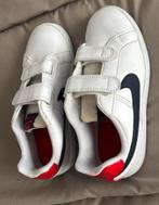 Nike schoenen maat 30, Jongen of Meisje, Schoenen, Ophalen of Verzenden, Zo goed als nieuw
