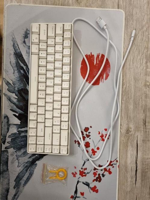 Geeky GK61 60% Mechanisch Gaming Toetsenbord – Hot Swappable, Computers en Software, Toetsenborden, Zo goed als nieuw, Gaming toetsenbord