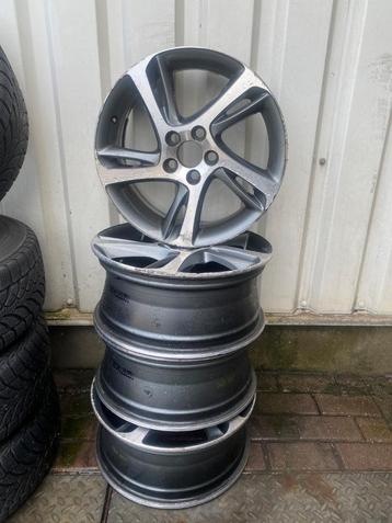 Volvo 17" Ixion velgenset beschikbaar voor biedingen