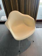 Eames DAR stoelen offwhite 6 stuks, Ophalen, Kunststof, Gebruikt, Wit