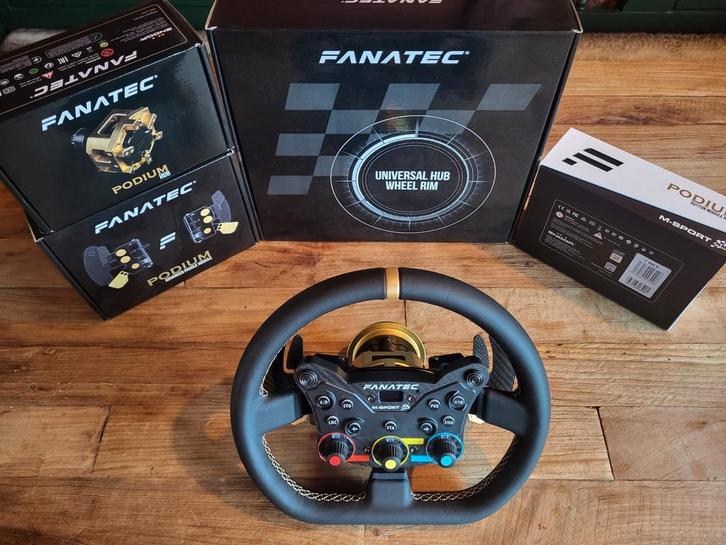 Fanatec Podium R300 Rally Wheel, Computers en Software, Joysticks, Zo goed als nieuw, Ophalen of Verzenden