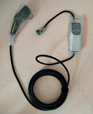 Nieuwe Laadkabel Type 2 - 16A - 10 Meter beschikbaar voor biedingen
