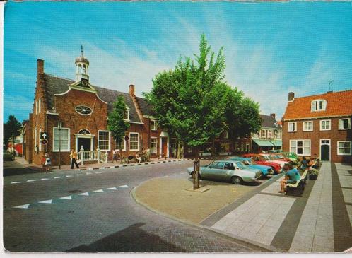Domburg , Gemeentehuis met auto's, Verzamelen, Ansichtkaarten | Nederland, Gelopen, Zeeland, Ophalen of Verzenden