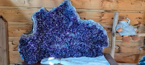 Prachtige amethist van 85 kilo - uniek stuk, Verzamelen, Mineralen en Fossielen, Mineraal, Ophalen