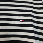 Tommy Hilfiger Maat M T-shirt nwst, Kleding | Heren, T-shirts, Maat 52/54 (L), Tommy Hilfiger, Zo goed als nieuw, Verzenden