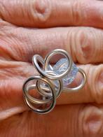 **SALE** unieke ring ongeveer maat 18 (0.50 eurocent), Ophalen of Verzenden, Zo goed als nieuw, Overige kleuren, Overige materialen