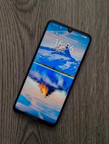 Huawei P30 lite Black
Dual-Sim 128 GB beschikbaar voor biedingen