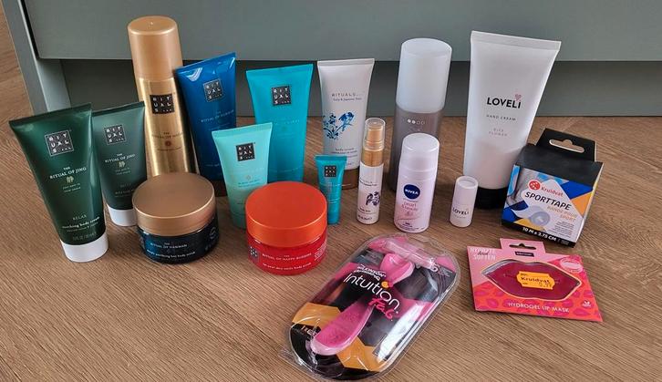 Rituals scrub en body creme diversen, Sieraden, Tassen en Uiterlijk, Uiterlijk | Lichaamsverzorging, Nieuw, Bodylotion, Crème of Olie