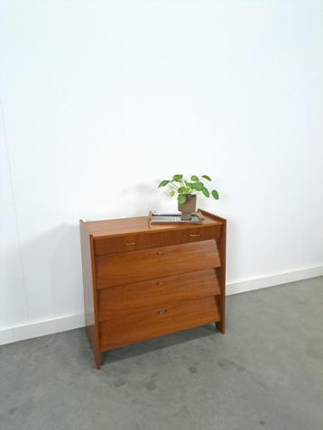 Fineer schoenenkast met lades vintage beschikbaar voor biedingen