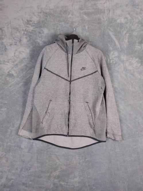 Nike Tech Vest Trui L Grijs Jas Jacket, Kleding | Heren, Truien en Vesten, Gedragen, Maat 52/54 (L), Grijs, Ophalen of Verzenden
