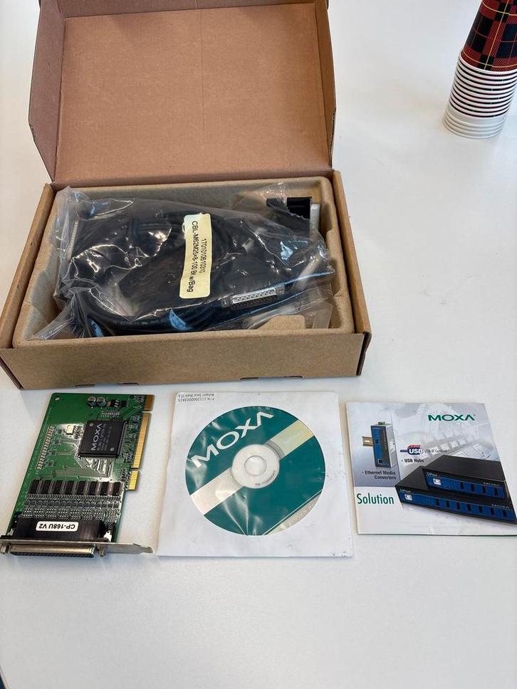 Moxa CP-168U V2 8-poorts seriële kaart, Computers en Software, Netwerkkaarten, Gebruikt, Intern, Ophalen of Verzenden