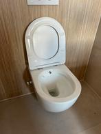 Toiletpot met bidetkraan + zitting, Doe-het-zelf en Verbouw, Nieuw, Toilet, Ophalen