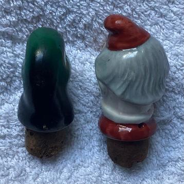 Vintage porseleinen Flessenstoppers - Eend & Kabouter beschikbaar voor biedingen