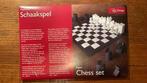 Papieren schaakspel schaken chess set, Ophalen of Verzenden, Zo goed als nieuw